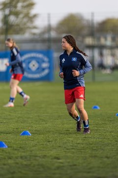 Bild 50 - wBJ Hamburger SV - Eimsbuettler TV : Ergebnis: 4:0